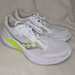Saucony Kinvara 14 Running Shoe - Women's Size 9